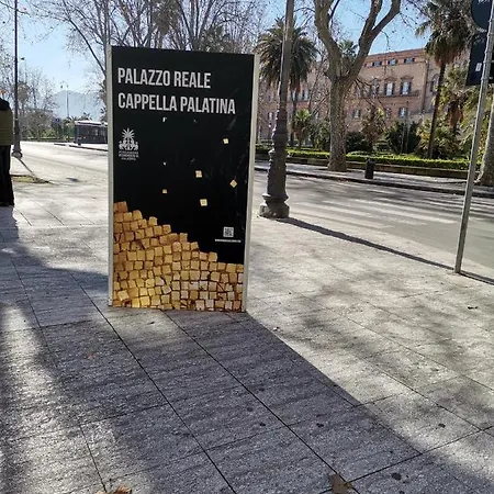 Around Cassaro House بيت للعطل باليرمو